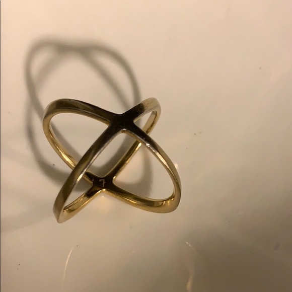 Michael Kors Cross Ring - Picture 3 of 4